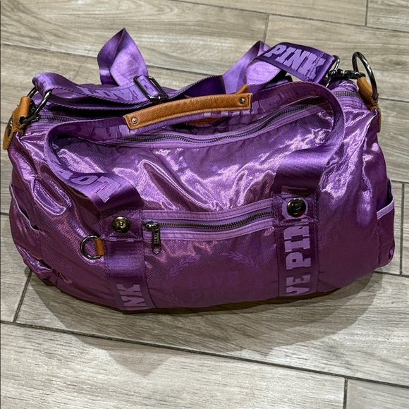 Vintage Y2K Metallic Purple PINK Victoria's Secret Duffle/Carry-on Bag - Picture 6 of 10